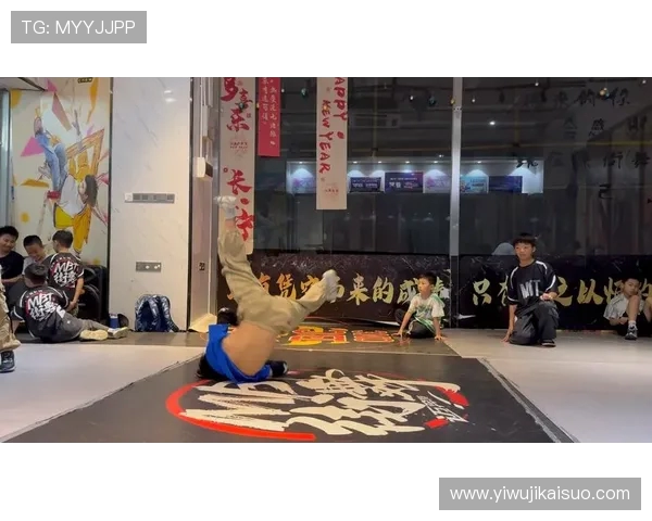 成都街舞队与广州街舞队灵活性对决赛后分析与精彩瞬间回顾