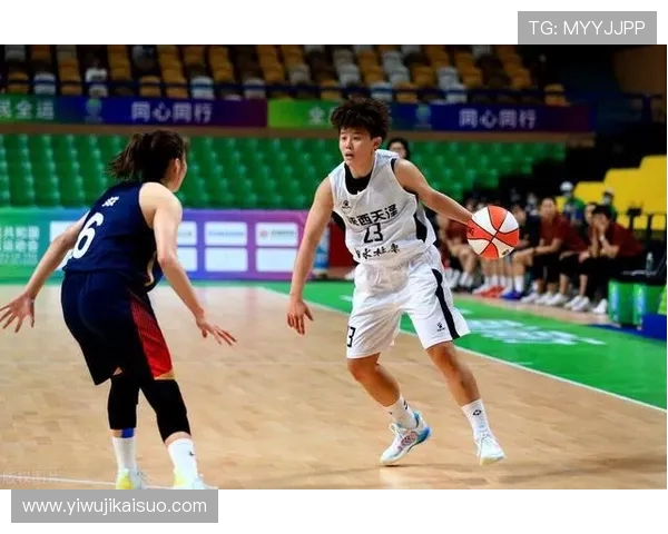 武汉篮球队在全运会积分榜上以82分稳居第一名引发关注