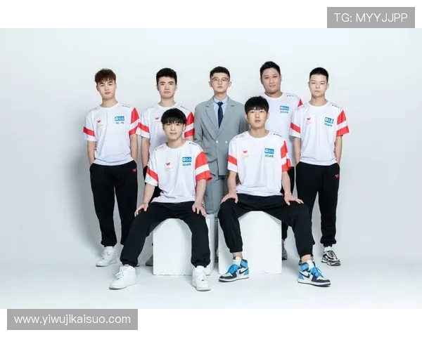 聚焦王者荣耀:WE战队耐力挑战与团队协作的深度剖析 聚焦王者荣耀:WE战队耐力挑战与团队协作的深度剖析