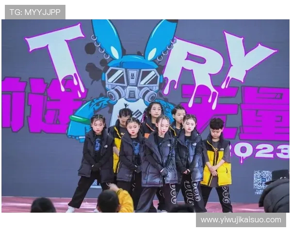 重庆街舞队默契配合的魅力探秘与团队精神的完美展现