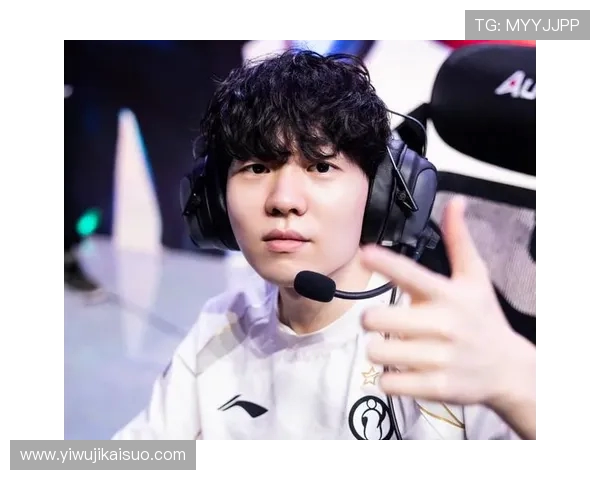 TES鏖战IG强强对决掀起巅峰较量青春热血再燃赛场激情