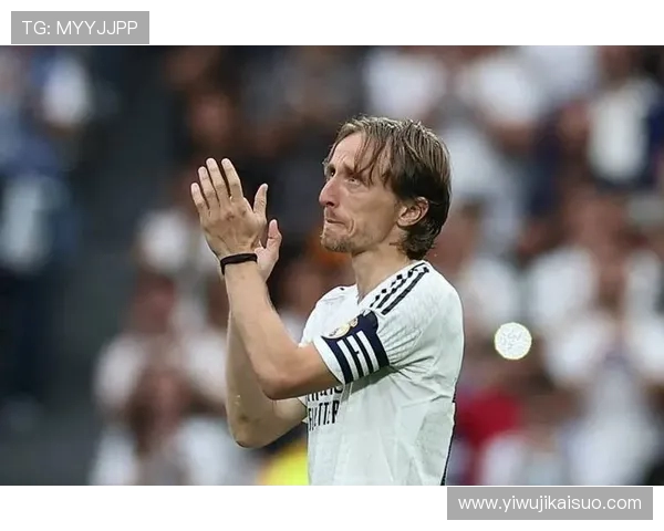 伊克尔卡西利亚斯从皇马传奇门神到足球精神永不言弃的象征