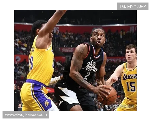 勇士与快船激战正酣比分胶着精彩瞬间回顾与分析